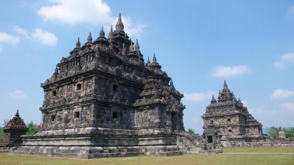 Joglo Ayem Tentrem Prambanan Exteriör bild